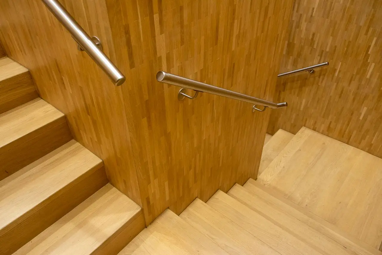 Stairs & Railings